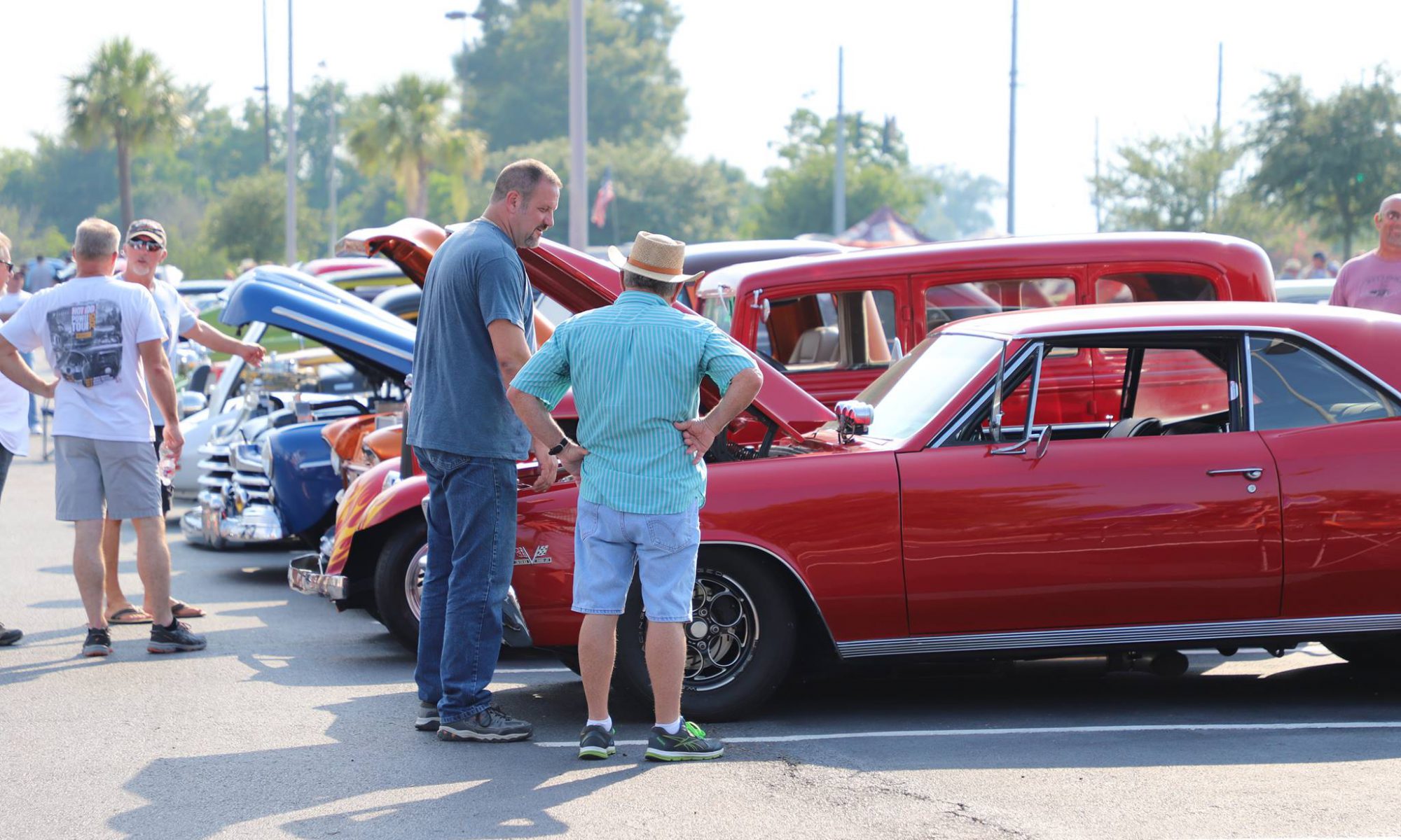 Golden Oldies Car Show at Hammond Square