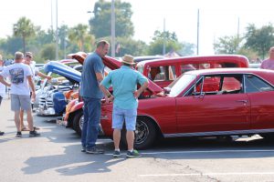 Golden Oldies Car Show at Hammond Square